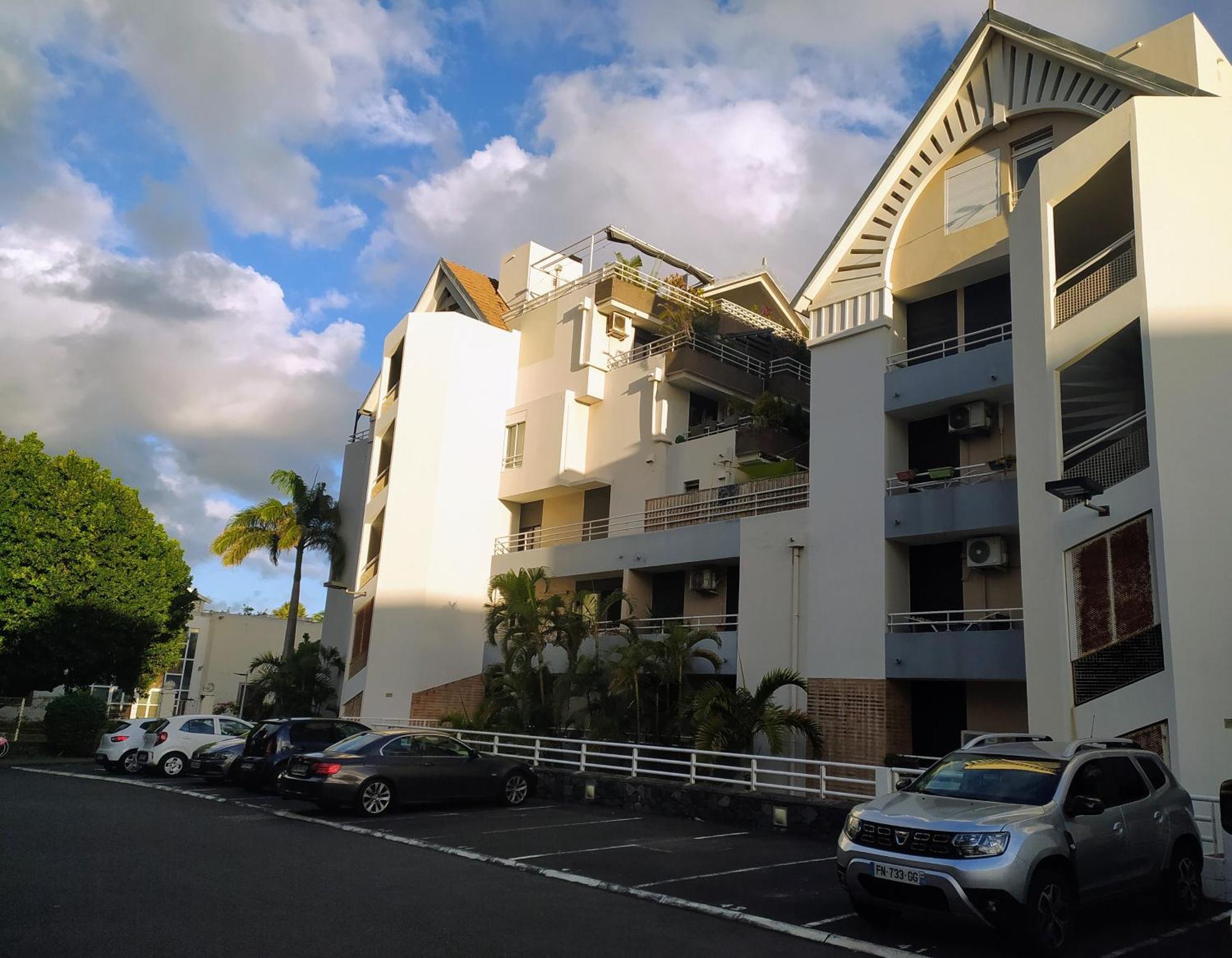 Bel Appart Proche Plage 圣皮埃尔 外观 照片